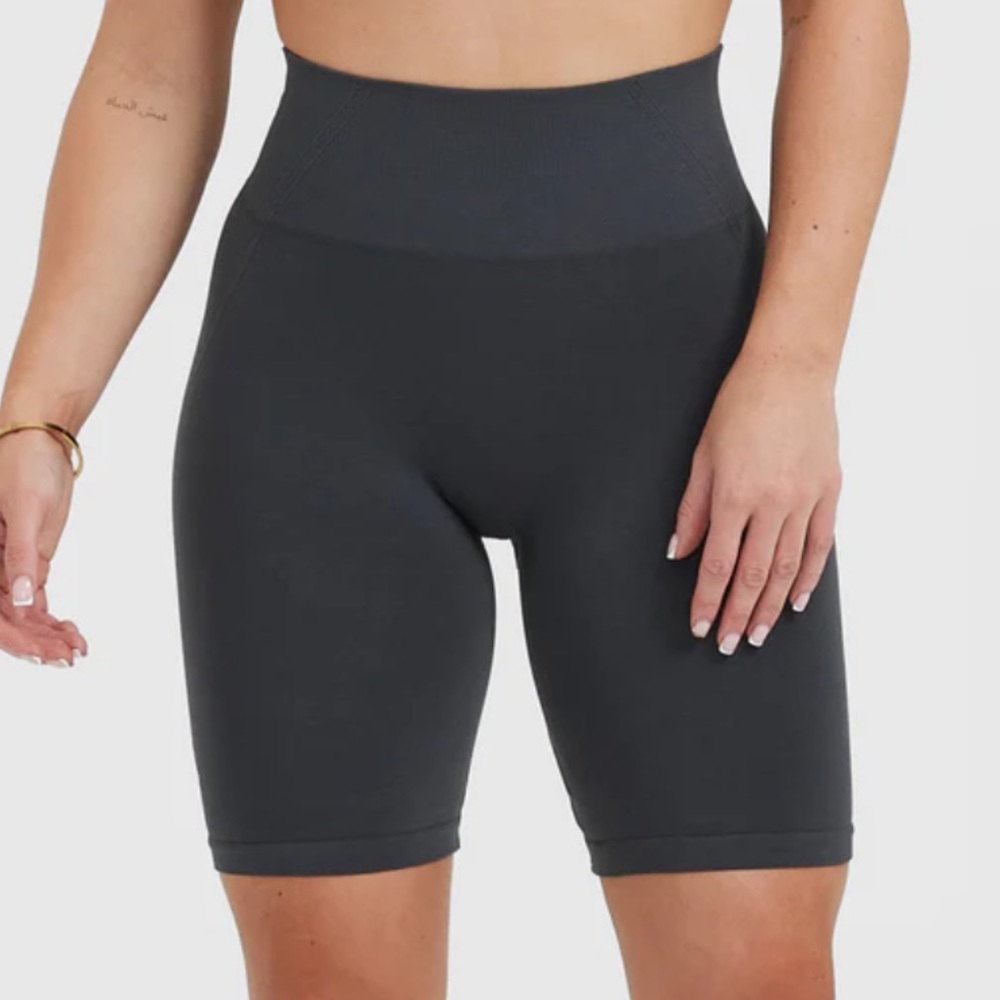 Oner Active Women's High-Waist Charcoal Gray Athletic Bike Shorts - Picture 2 of 7